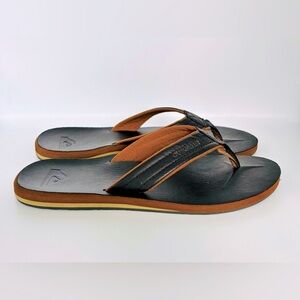 Quicksilver Mens Carver Sandals Thongs, Dark Brown Nubuck Upper, Rubber Soles